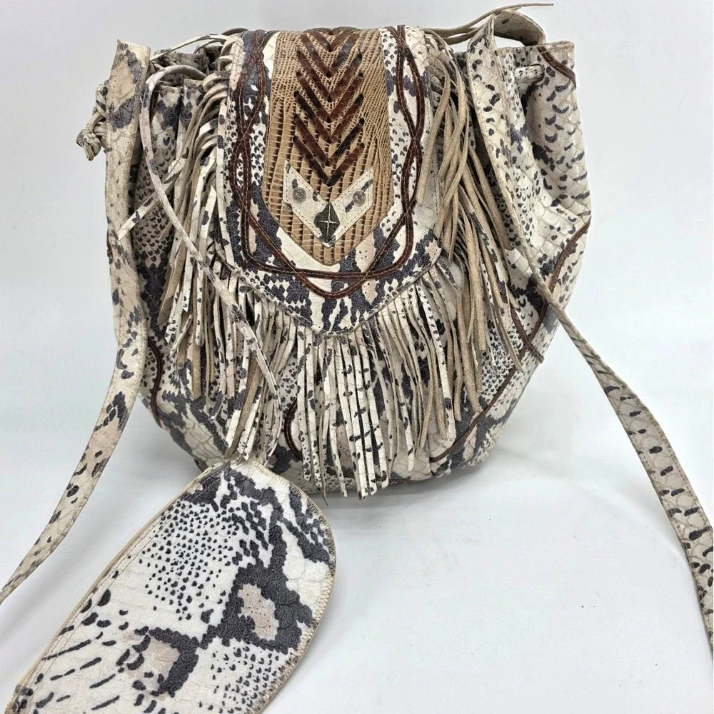 Vintage Hobo Bucket Bag Snakeskin Print Fringe Leather Brown Cream Coin Purse